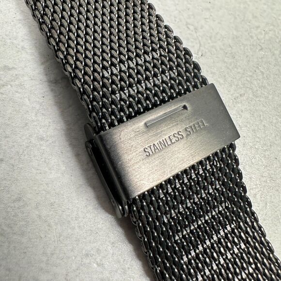 Joseph Abboud Watch Mens 43mm Round Gray Mesh Band Quartz Classic New Battery - Picture 7 of 11